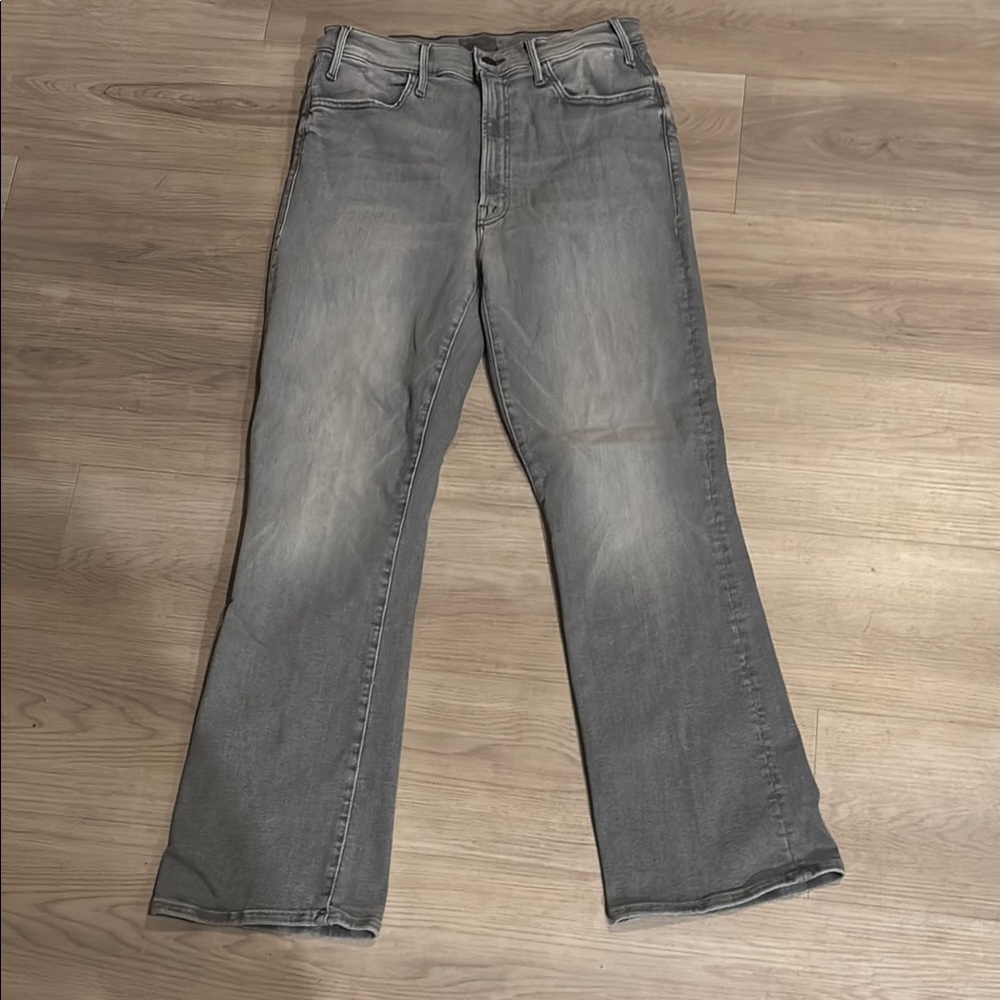 Mother “The Hustler Fray” in Barely There